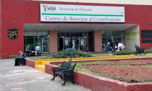 No olvide pagar su tenencia en la Tesorería del DF.