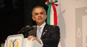 Hizo un llamado a todos los sectores para que la añorada Reforma Política de la Ciudad de México sea aprobada