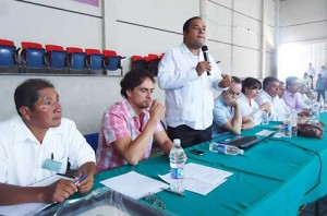 Sirve directiva del Comercam a empresarios, denuncian prodictores
