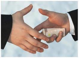 Sancionados más de 15 mil servidores públicos