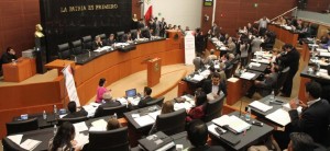 Reiteró el desacuerdo del método “ilegal” de discusión aprobado por el PRI y el PAN