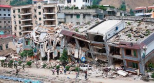 COMO en 1985, la mayor parte de la población en el DF desconoce qué hacer exactamente durante un sismo Foto Archivo