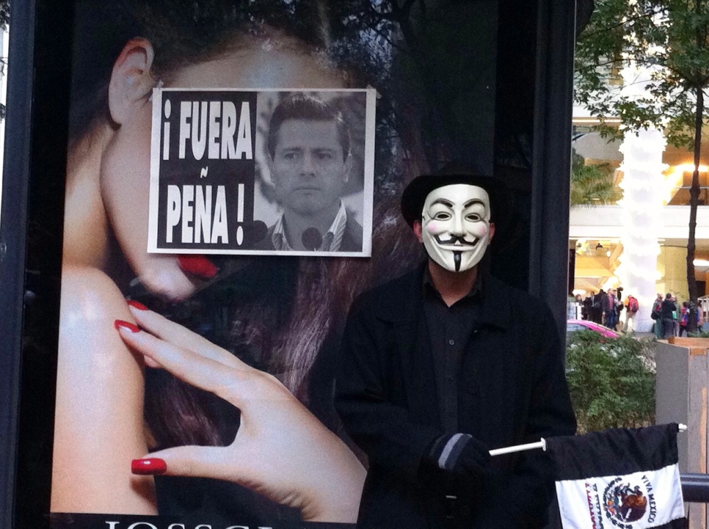 La renuncia de Peña Nieto, una demanda popular en la marcha. Foto: Juan Carlos Aguilar