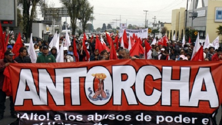 Protestan por obras incumplidas en Texcoco - Al Momento Noticias