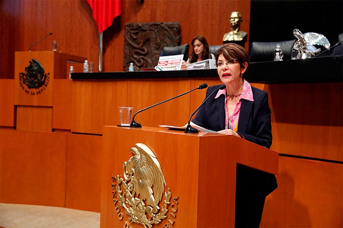 Angélica de la Peña Gómez, presidenta de la Comisión de Derechos Humanos del Senado, informó que senadores analizarán con integrantes del GIEI el informe sobre el caso Ayotzinapa