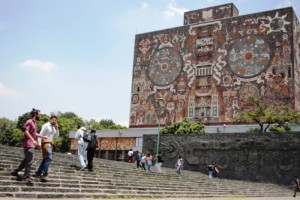 UNAM-700x467