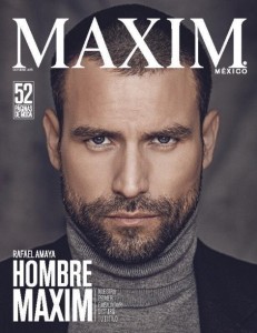 Rafael Amaya apareció en la portada del especial de moda para hombre de la revista MAXIM en octubre.