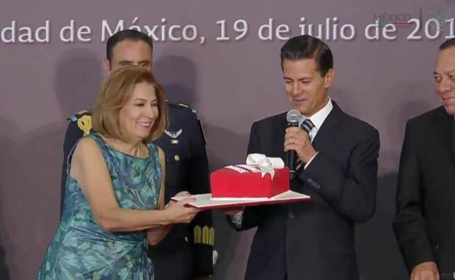 mananita_pastel_epn