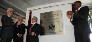 Inscribe el nombre de ex presidente de la OACI a su Centro Internacional de Instrucción