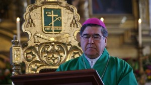 “La presencia de las familias numerosas son una esperanza para la sociedad” declaró el obispo.