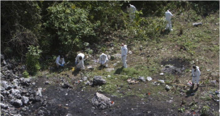 En el basurero de Cocula supuestamente quemaron a los jóvenes Foto: Cuartoscuro