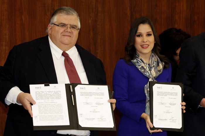 Banxico y el Inai firmaron un acuerdo de colaboración Foto: Notimex