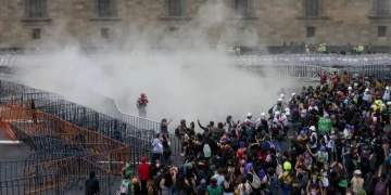 Marcha a favor del aborto deja 37 heridos en la CDMX